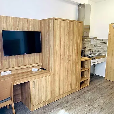 Garni-hotel Zur Krone 3*