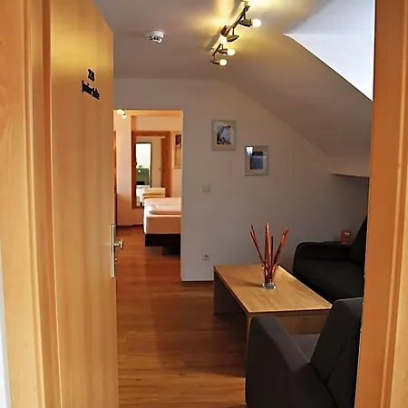 Garni-hotel Zur Krone Hotel Schwieberdingen