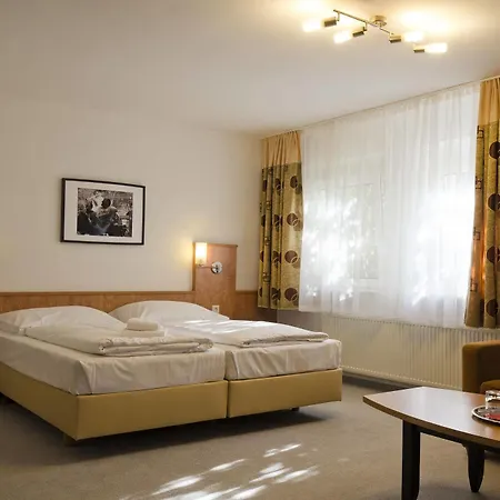 Hotel Garni-hotel Zur Krone 3*