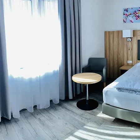 Garni-hotel Zur Krone Hotel Schwieberdingen