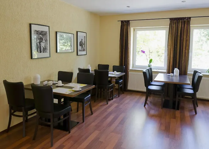 Garni-hotel Zur Krone Hotel